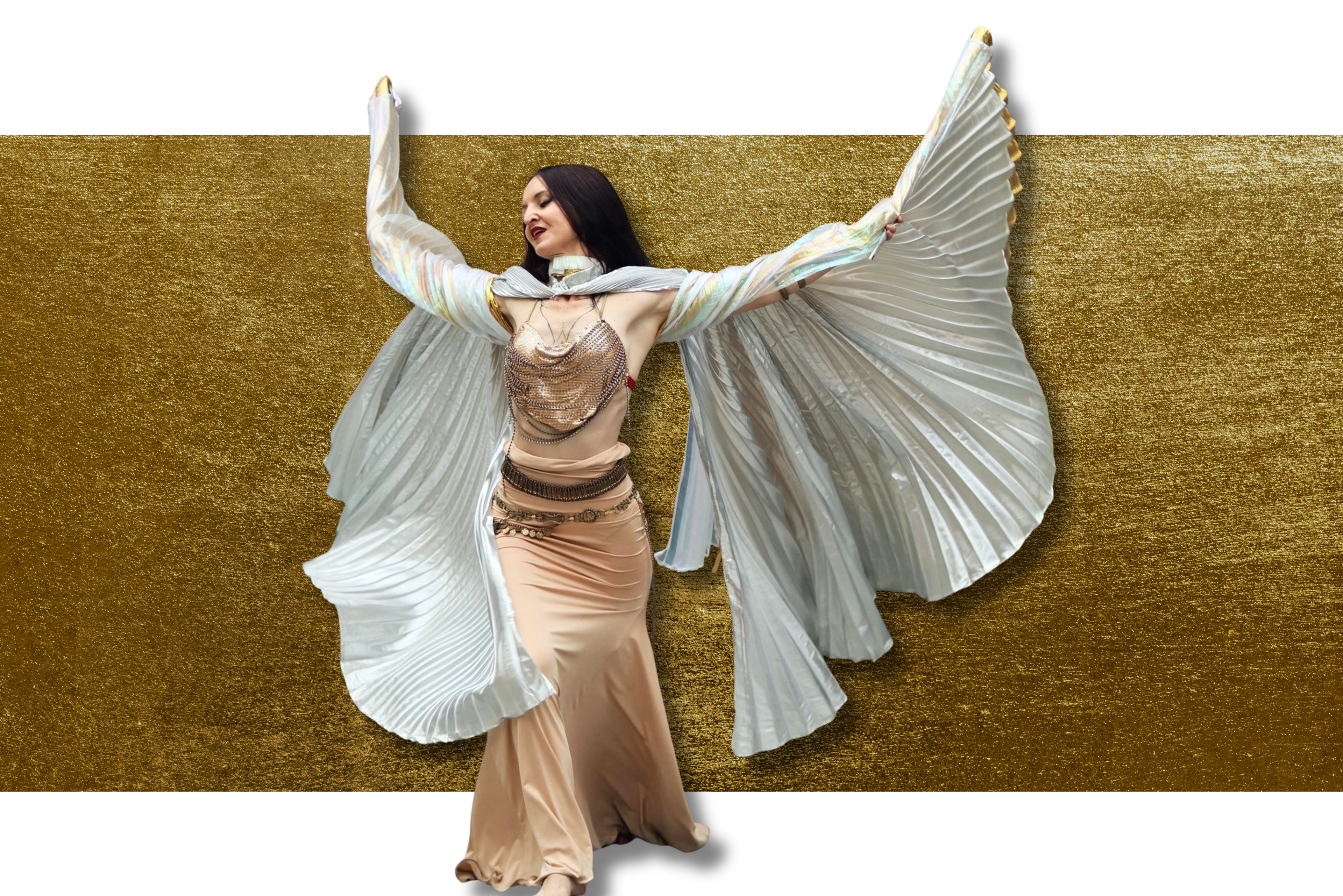 Costume as Extension of the Dancing Body